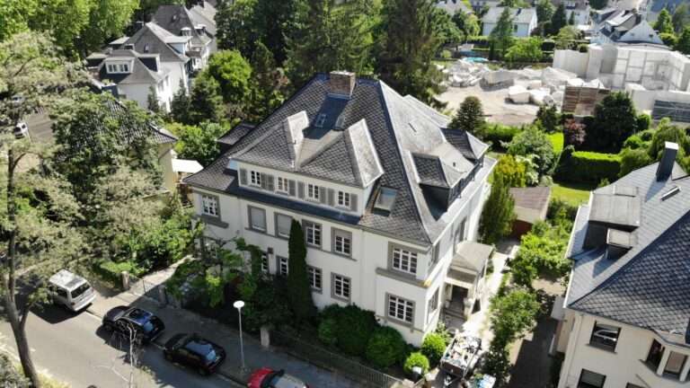 Außenansicht Villa Sanierung Koblenz